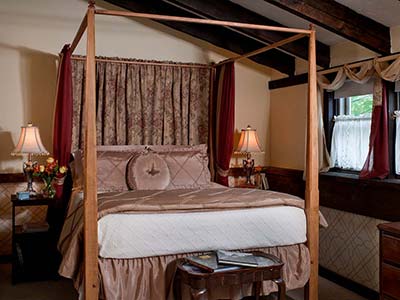 Paris Suite bedroom at West Hill House